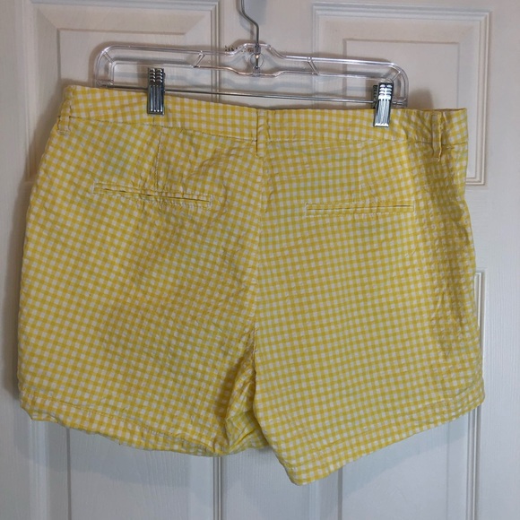 Old Navy Everyday Seersucker Gingham Midrise Shorts  Size 14 - Picture 9 of 9
